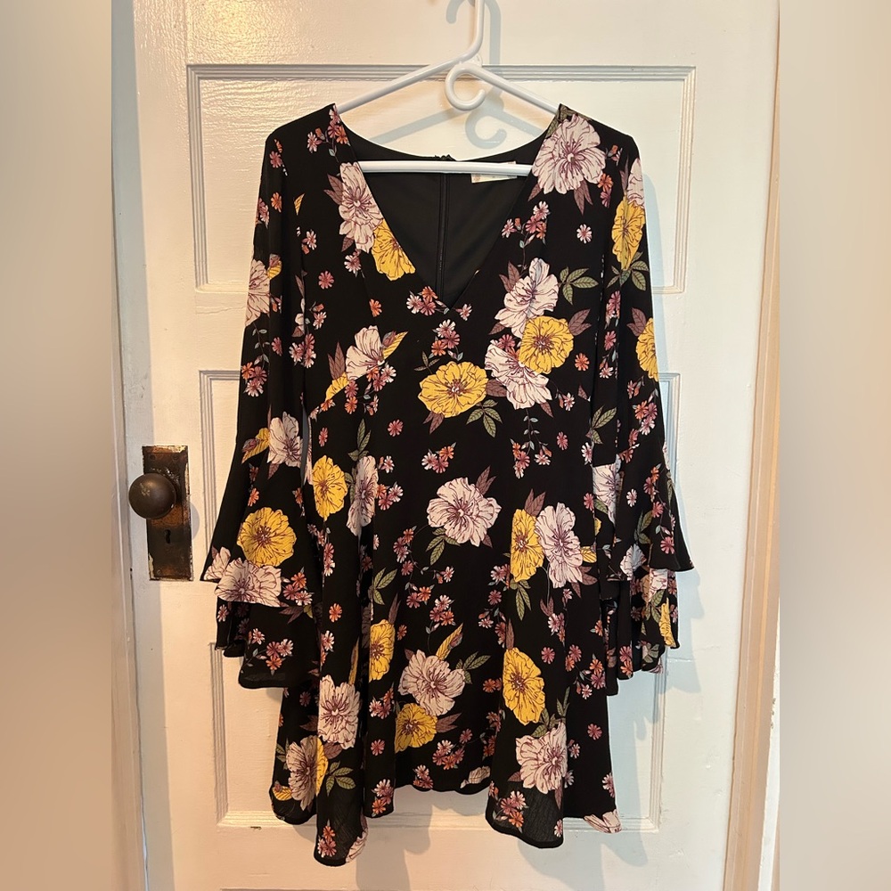 Altar'd State Medium Black Floral Long Sleeve Dress